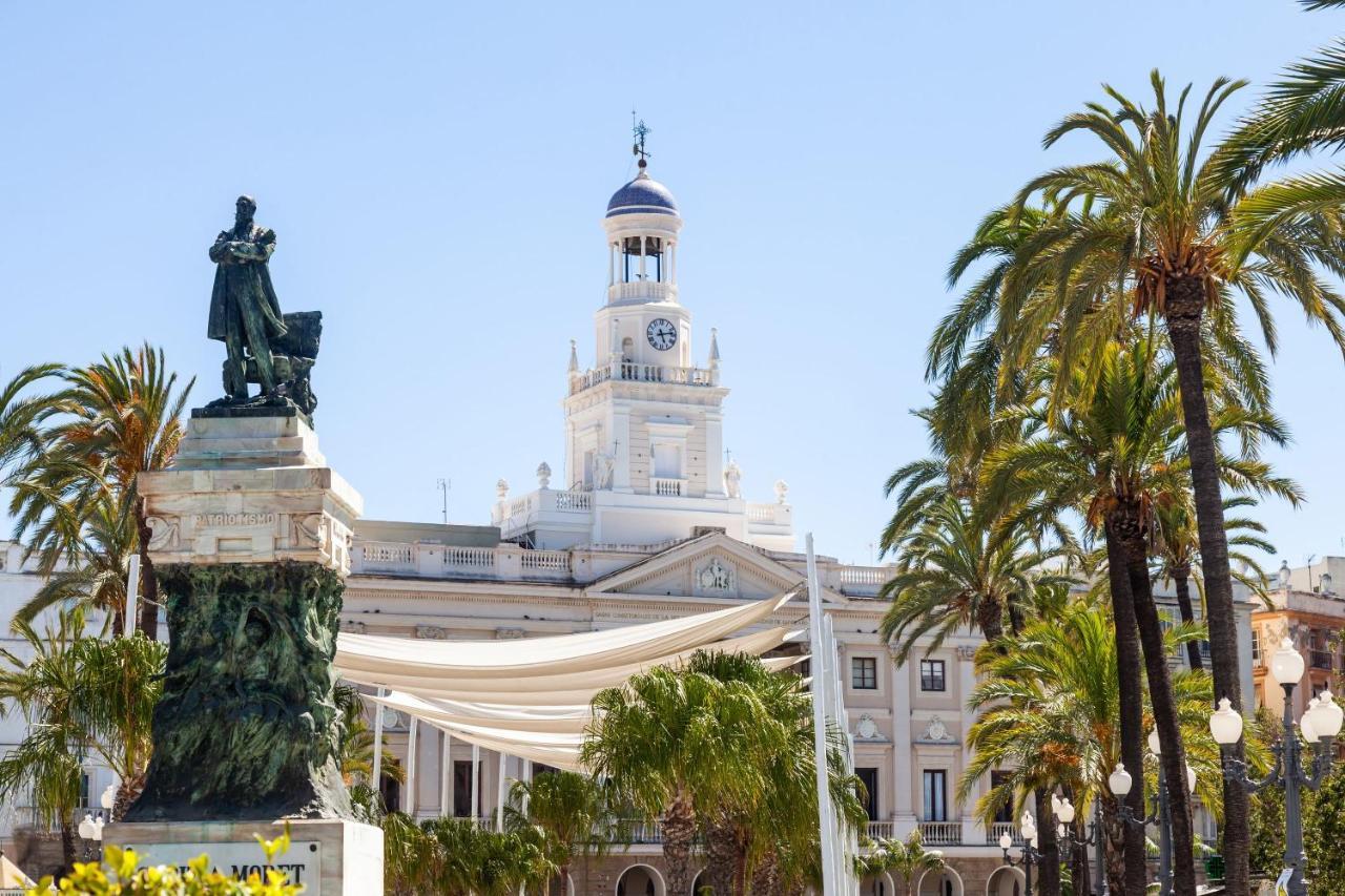 Luminoso Apartamento En Cadiz Bagian luar foto